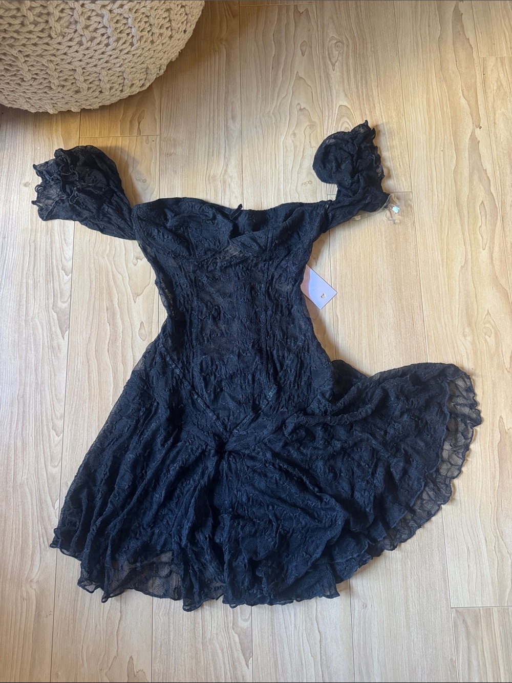 Elegant Black Lace Off-Shoulder Mini Dress